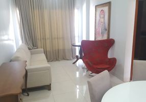 Apartamento com 2 Quartos para alugar, 70m²