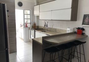 Apartamento com 3 Quartos à venda, 150m²