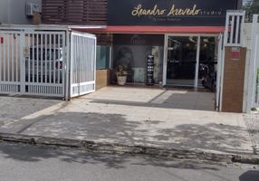 com 3 Quartos para alugar, 155m²