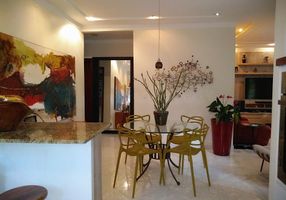 Casa com 3 Quartos à venda, 160m²