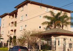 Apartamento com 2 Quartos para alugar, 65m²