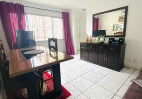 Apartamento com 2 Quartos à venda, 54m²