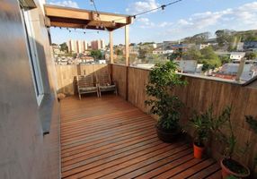 Apartamento com 3 Quartos à venda, 93m²