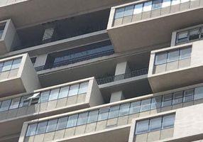 Apartamento com 2 Quartos para alugar, 155m²