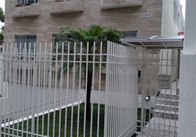 Apartamento com 3 Quartos à venda, 63m²
