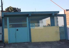 Casa com 5 Quartos à venda, 250m²