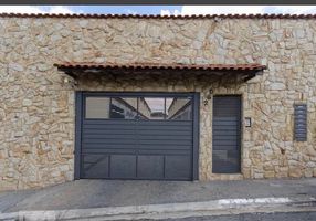 Casa de Condomínio com 2 Quartos à venda, 72m²