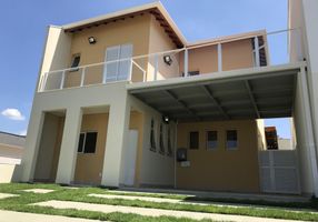 Casa de Condomínio com 3 Quartos à venda, 190m²