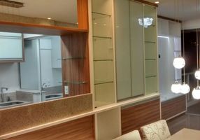 Apartamento com 2 Quartos à venda, 75m²