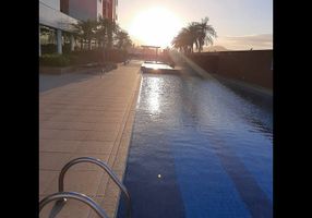Apartamento com 3 Quartos à venda, 98m²