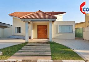 Casa de Condomínio com 3 Quartos para venda ou aluguel, 200m²