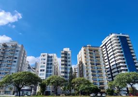 Apartamento com 4 Quartos à venda, 226m²