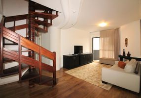 Apartamento com 4 Quartos para alugar, 400m²