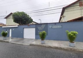 Casa com 3 Quartos à venda, 90m²