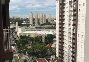 Apartamento com 3 Quartos para alugar, 70m²