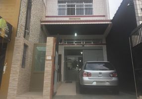 Imóvel Comercial com 3 Quartos à venda, 500m²