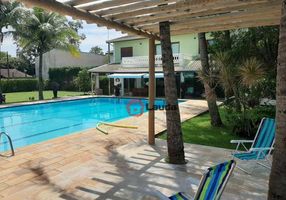 Casa de Condomínio com 3 Quartos à venda, 320m²