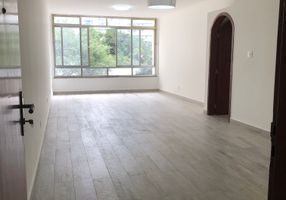 Apartamento com 3 Quartos para alugar, 126m²