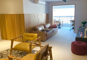 Apartamento com 3 Quartos à venda, 115m²