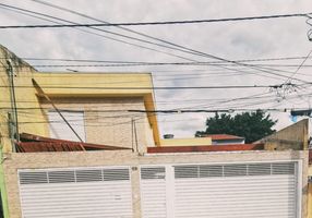 Casa com 3 Quartos à venda, 240m²
