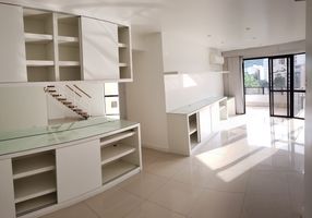 Cobertura com 3 Quartos para alugar, 155m²