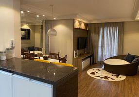 Apartamento com 3 Quartos à venda, 70m²