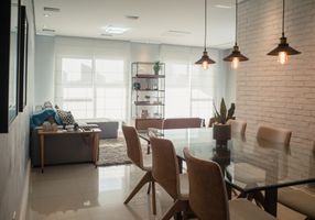 Apartamento com 2 Quartos à venda, 107m²