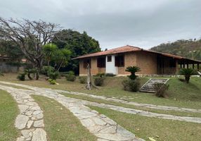 Fazenda/Sítio com 5 Quartos à venda, 60000m²