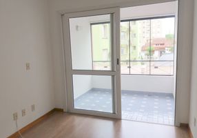 Apartamento com 3 Quartos à venda, 84m²