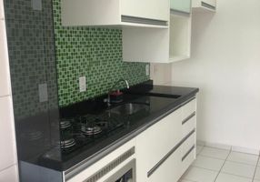 Apartamento com 2 Quartos para venda ou aluguel, 53m²