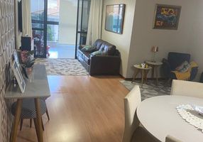 Apartamento com 3 Quartos à venda, 120m²