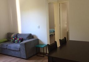 Apartamento com 2 Quartos para alugar, 60m²