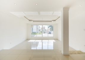 Casa de Condomínio com 3 Quartos à venda, 272m²