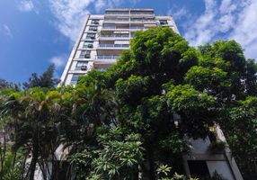 Apartamento com 2 Quartos à venda, 108m²