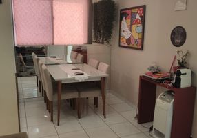 Apartamento com 3 Quartos à venda, 60m²