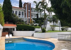 Casa com 3 Quartos à venda, 800m²