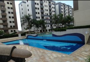 Apartamento com 3 Quartos à venda, 82m²