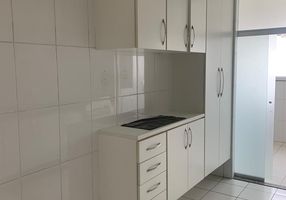 Apartamento com 3 Quartos à venda, 115m²