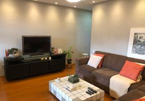 Apartamento com 3 Quartos à venda, 81m²