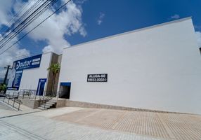 Ponto Comercial para alugar, 208m²