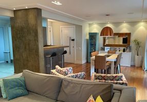 Apartamento com 3 Quartos à venda, 123m²