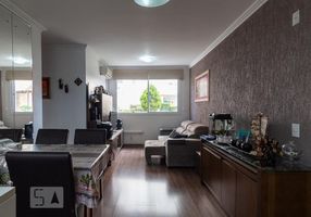 Apartamento com 3 Quartos à venda, 69m²
