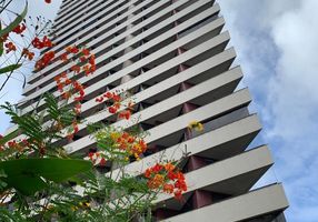 Apartamento com 4 Quartos à venda, 230m²