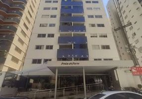 Apartamento com 3 Quartos à venda, 77m²