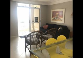 Apartamento com 4 Quartos para alugar, 250m²