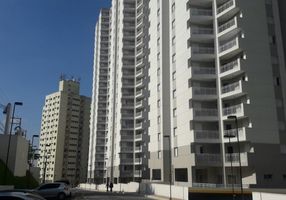Apartamento com 2 Quartos para alugar, 51m²
