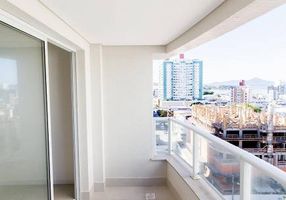 Apartamento com 2 Quartos à venda, 70m²