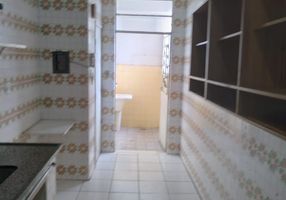 Apartamento com 3 Quartos para alugar, 62m²