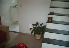 Casa de Condomínio com 2 Quartos à venda, 71m²