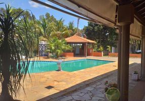 Fazenda/Sítio com 4 Quartos à venda, 453m²